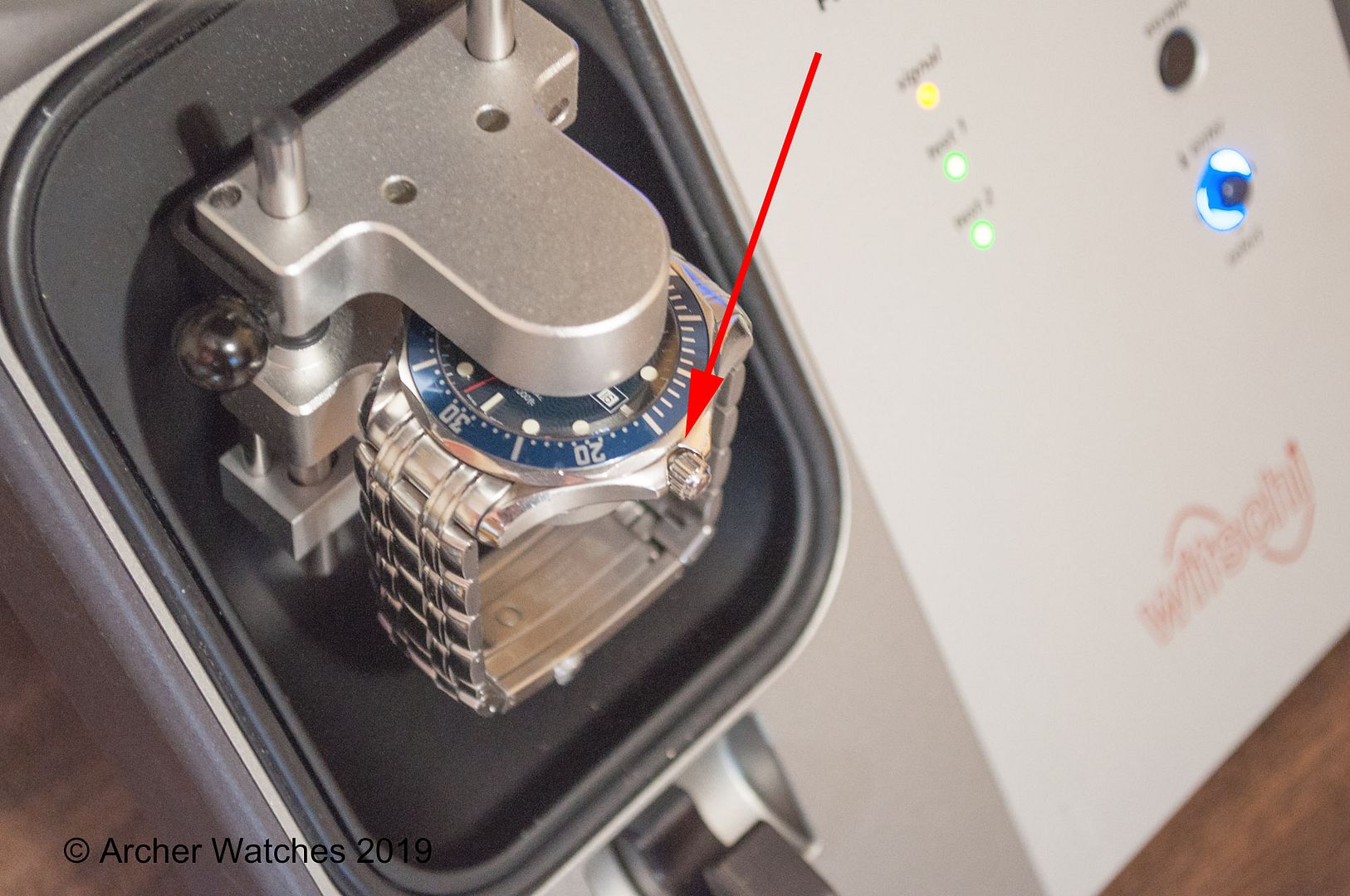 Is it bad to leave a mechanical movement stopped for an extended period